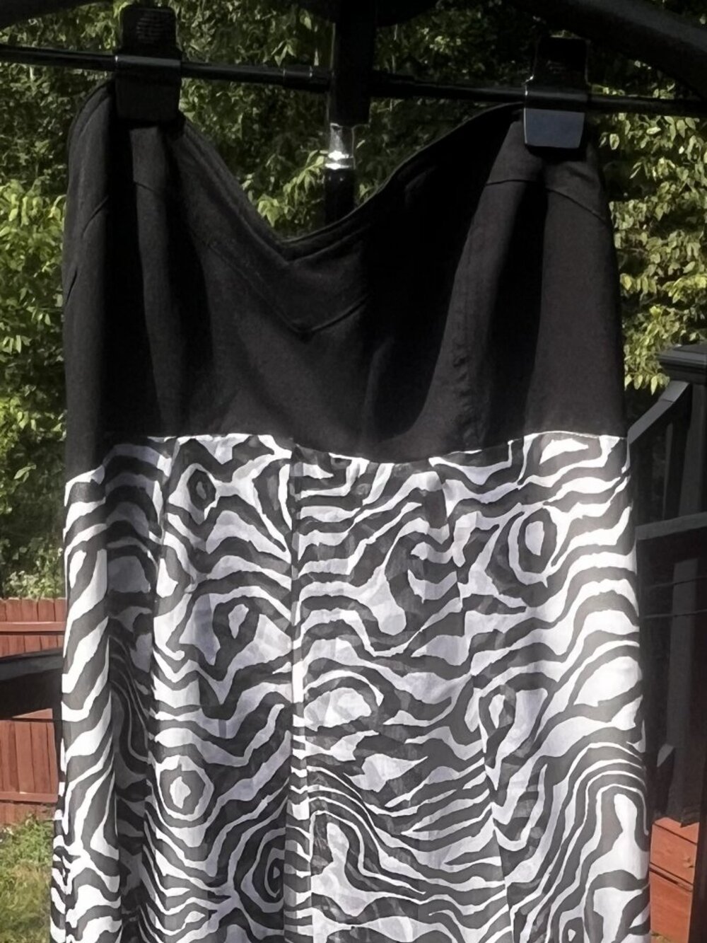 Beautiful Strapless Sheath Dress